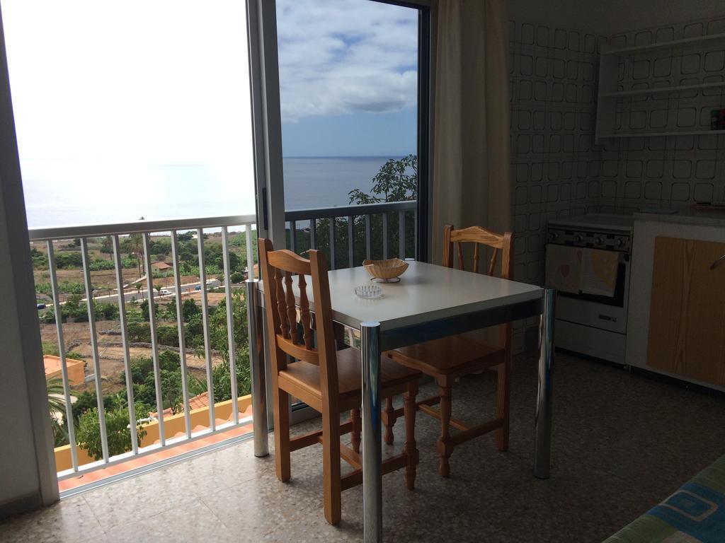Apartamentos Dominguez Calera Kamer foto