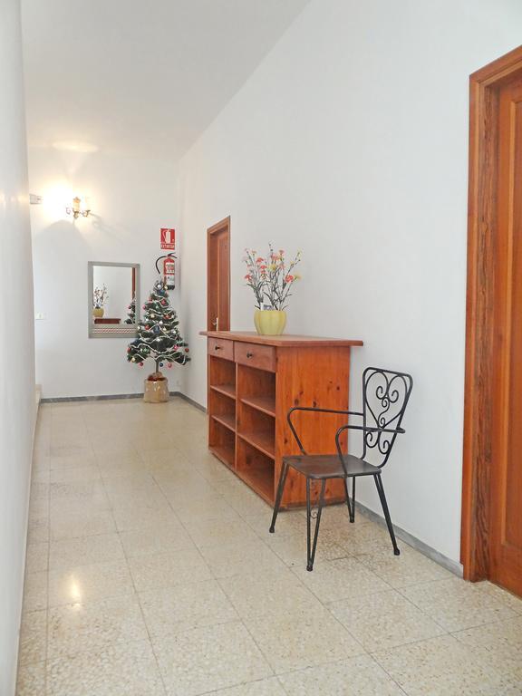 Apartamentos Dominguez Calera Buitenkant foto